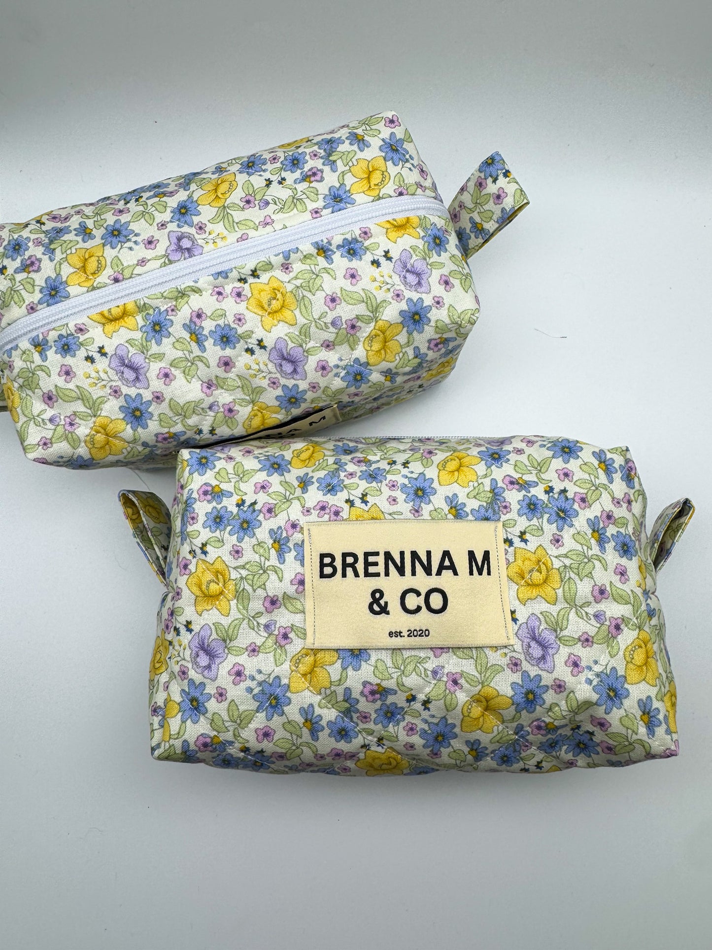 Vintage Floral Quilted Pouch