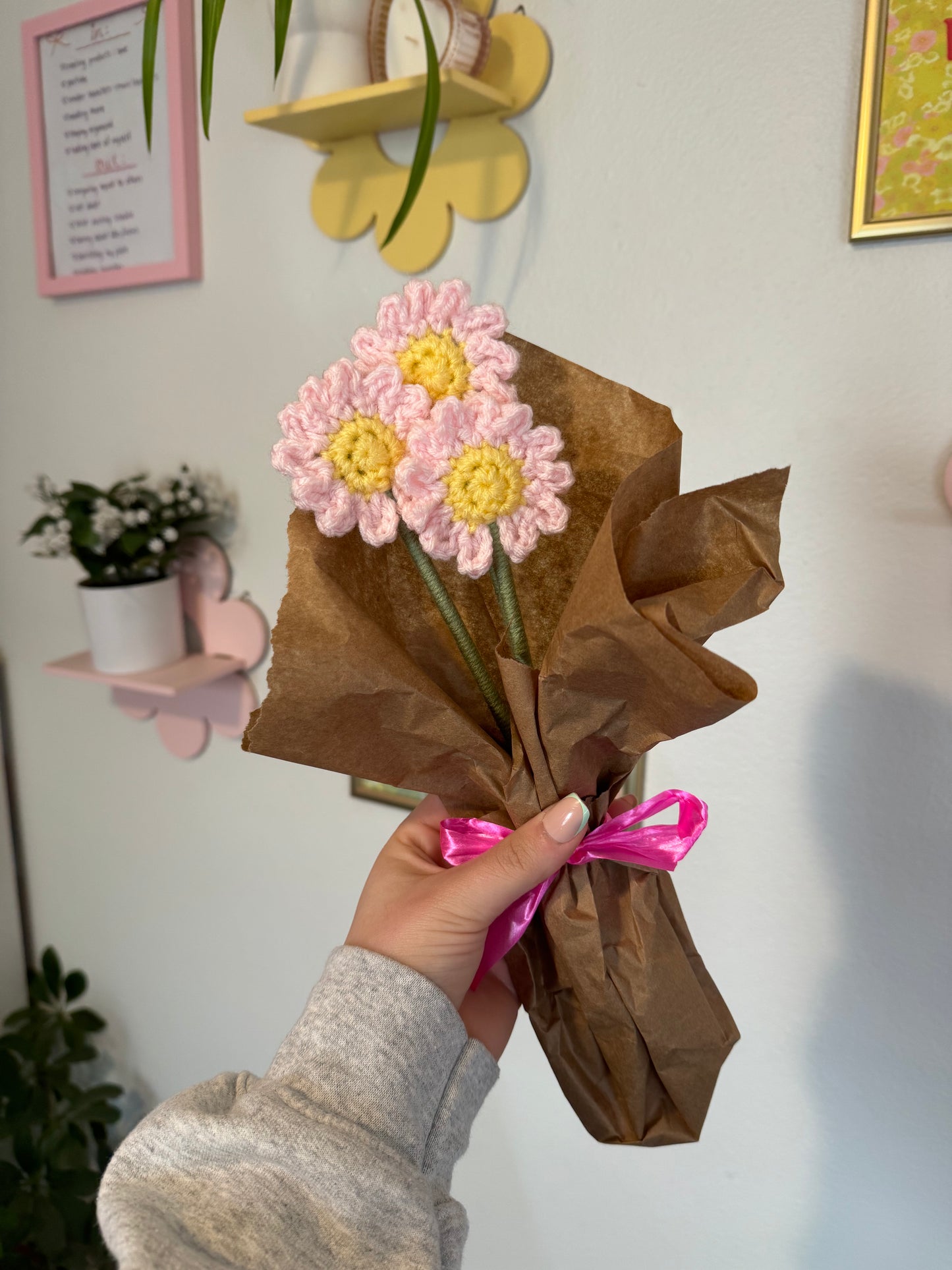 Crochet Pink Daisy Flower