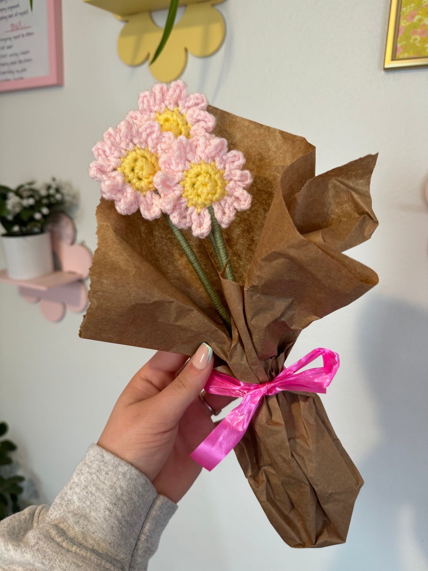 Crochet Pink Daisy Flower