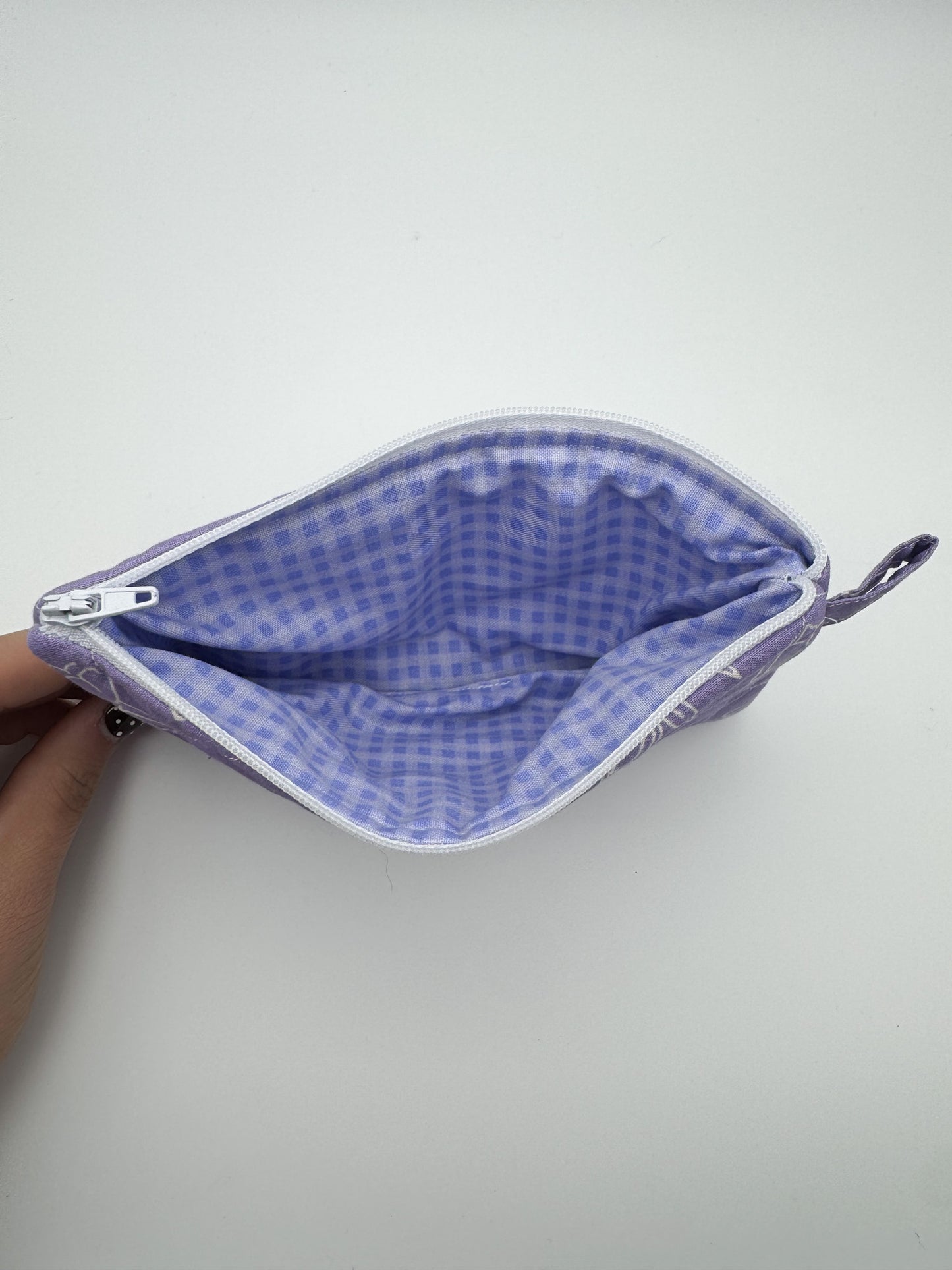 Mini Purple & White Flowers Zipper Pouch