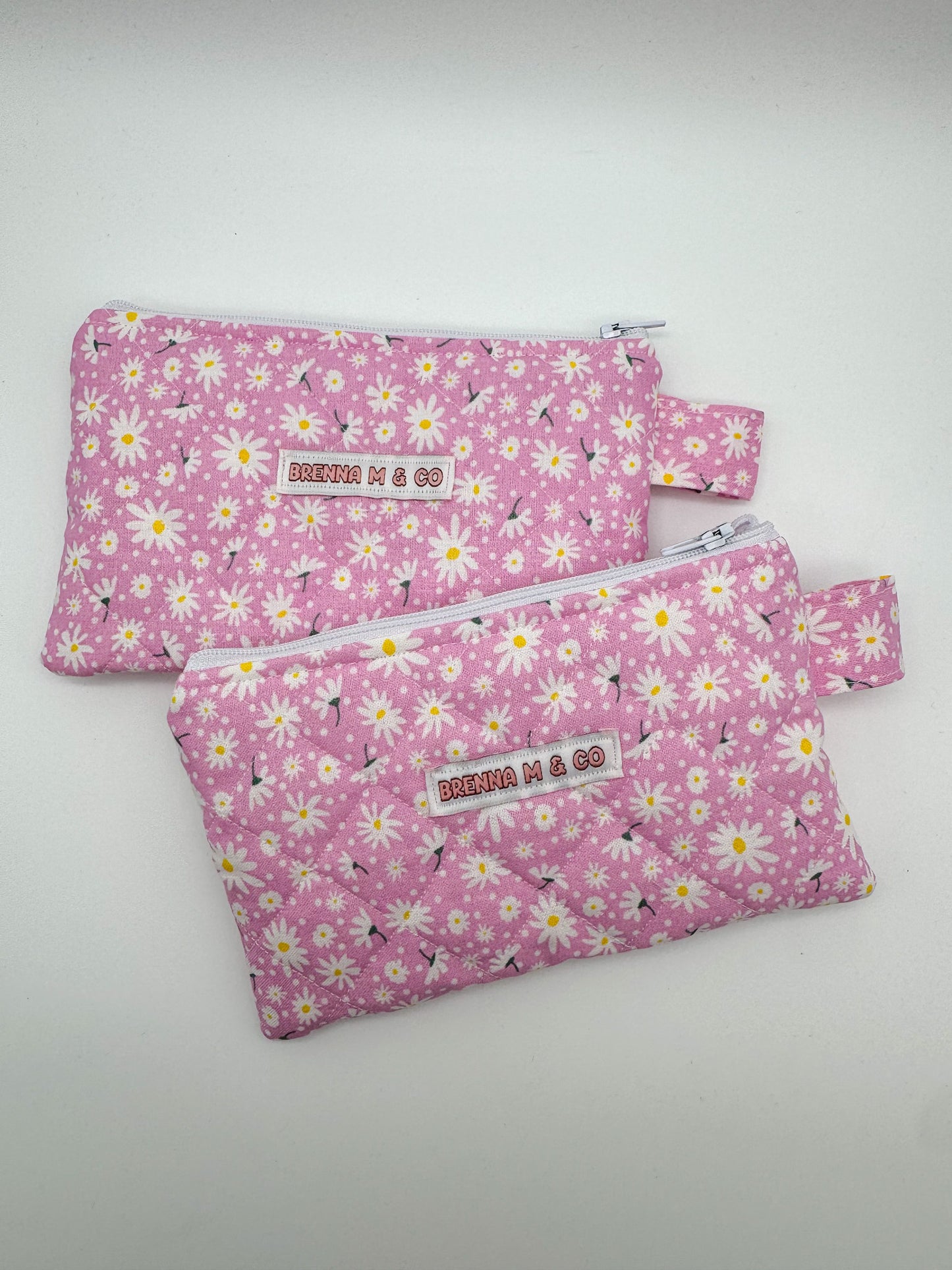 Mini Pink Daisy Quilted Zipper Pouch