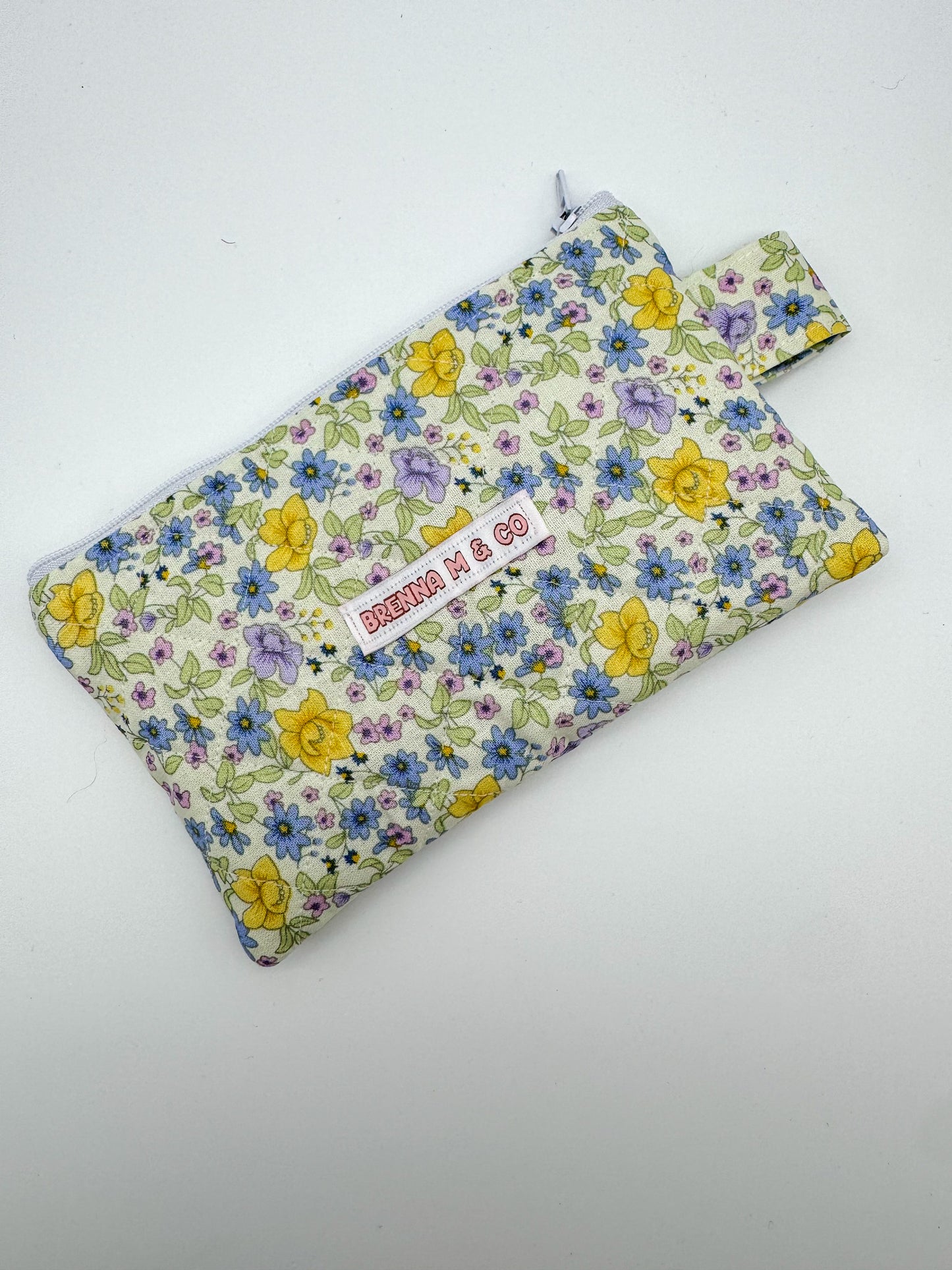 Mini Vintage Floral Quilted Zipper Pouch
