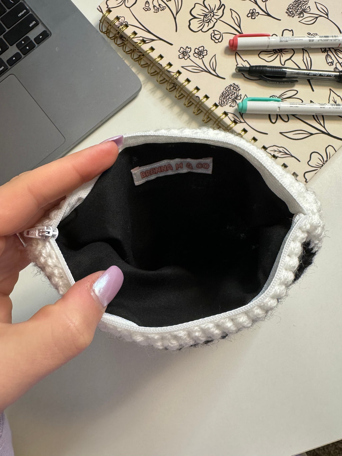 Black & White Crochet Zipper Pouch