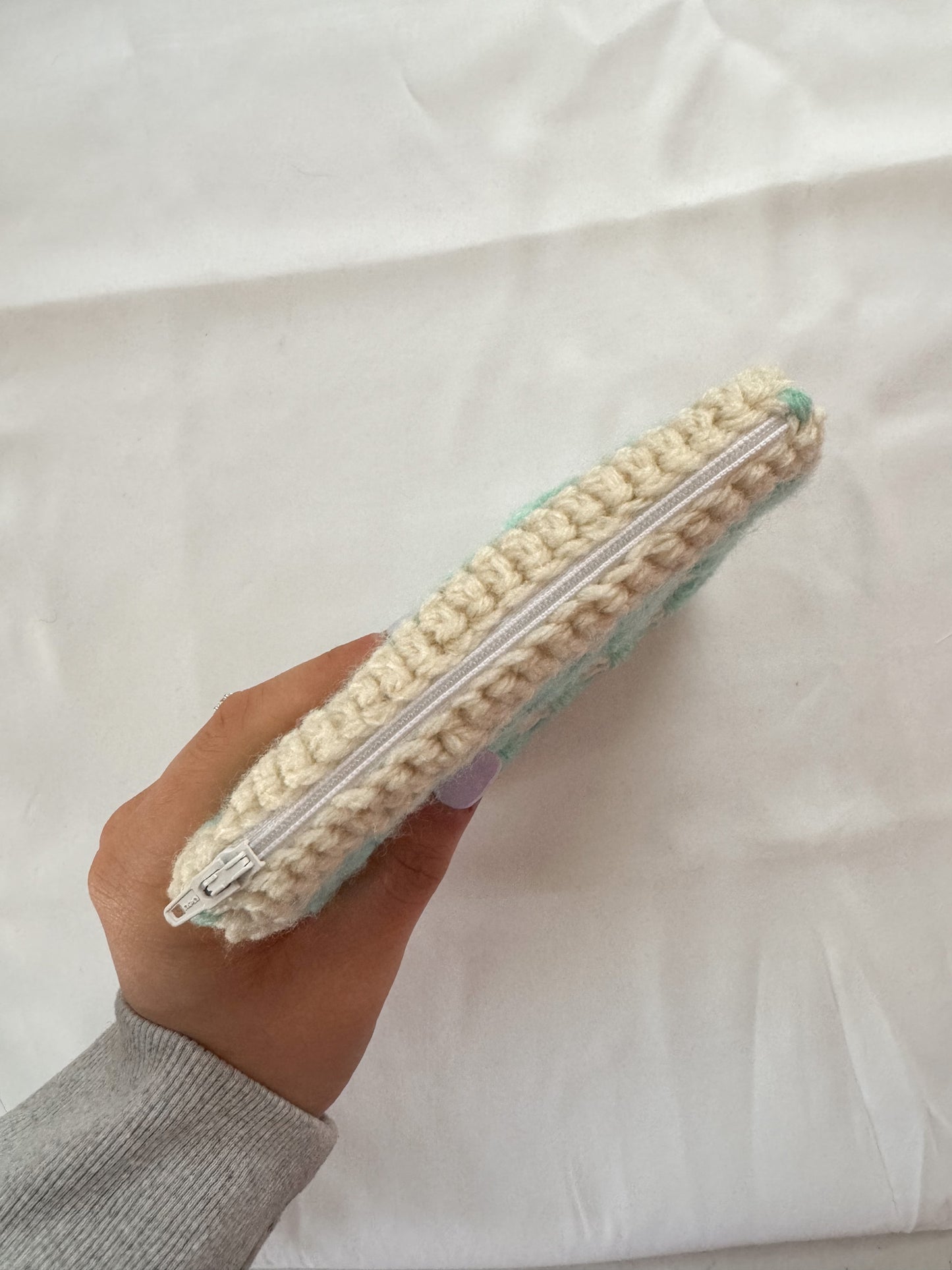 Teal & Cream Crochet Zipper Pouch Version 2