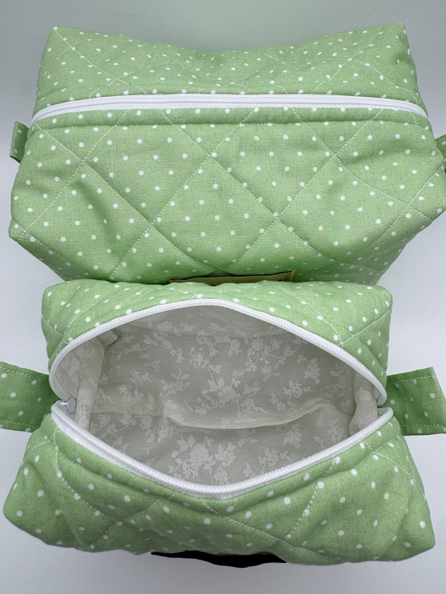 Green & White Polka Dot Quilted Pouch
