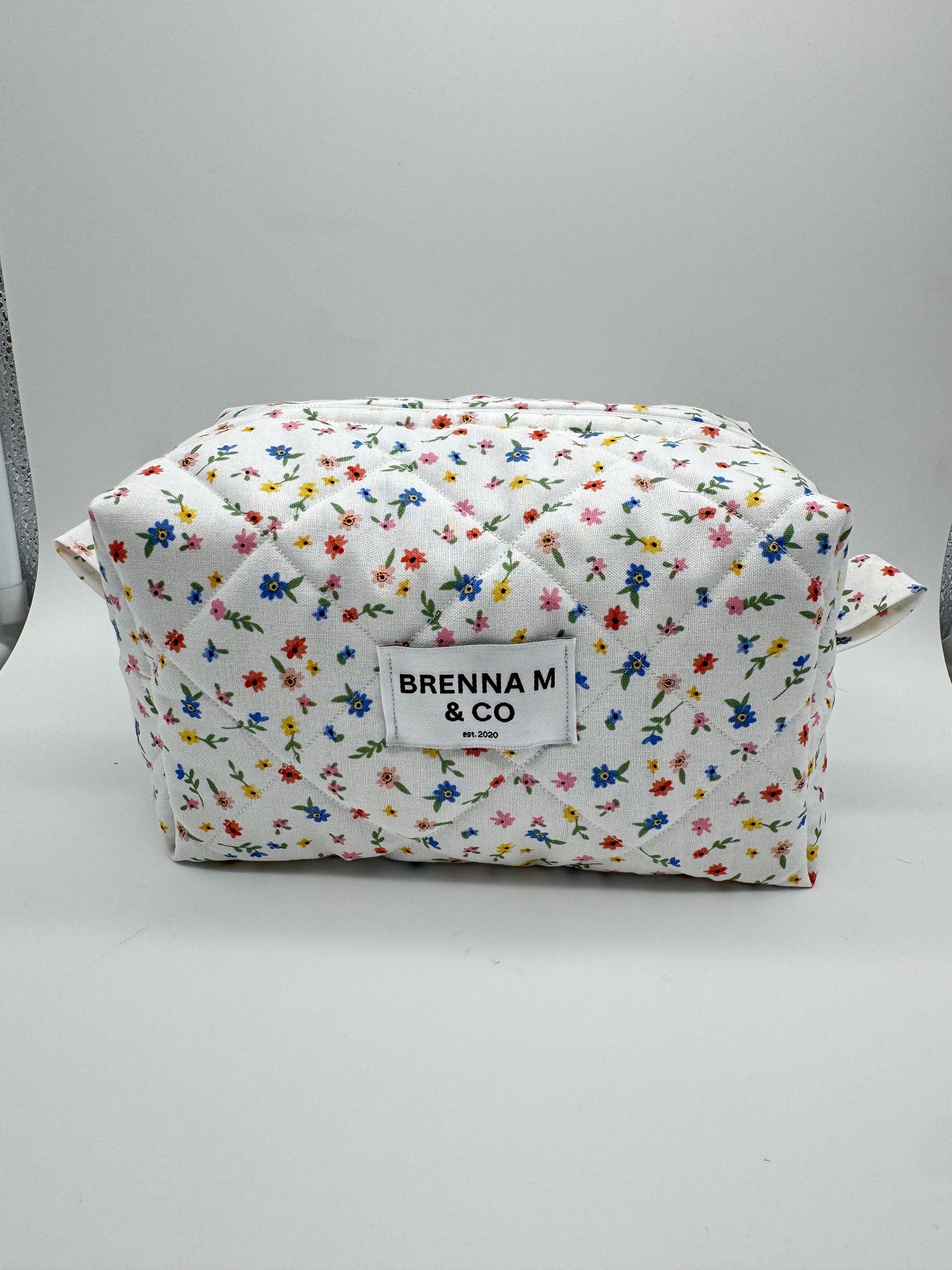 Ditsy Floral Quilted Makeup Bag