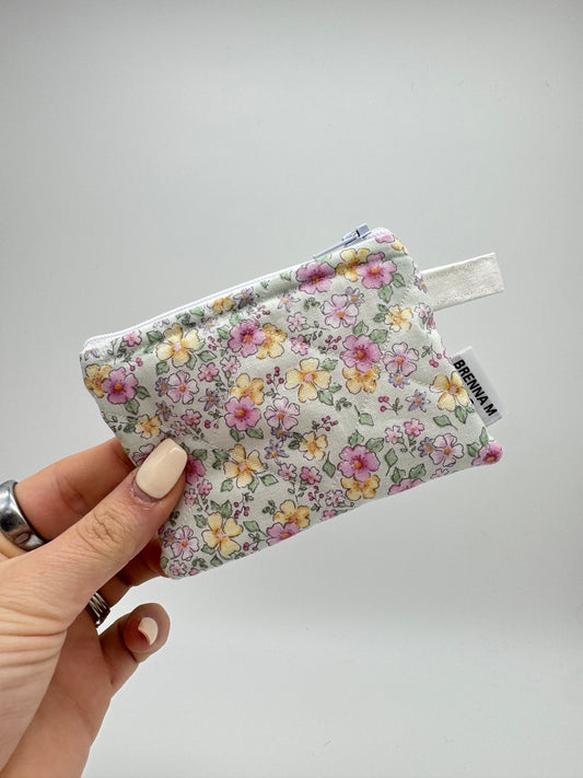 Floral Day Dream Mini Keychain Pouch