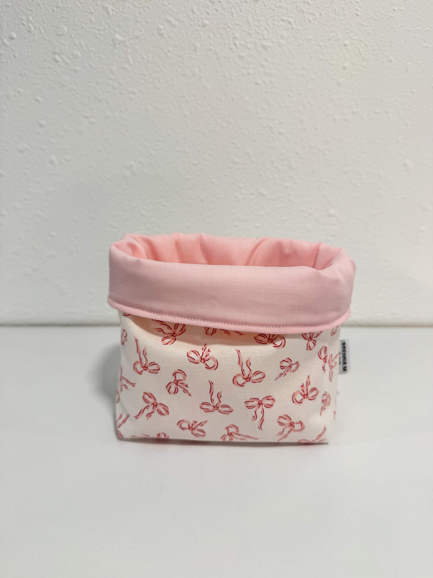 Mini Pink Bow Bubble Bucket