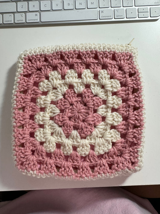 Dusty Pink & Cream Crochet Zipper Pouch